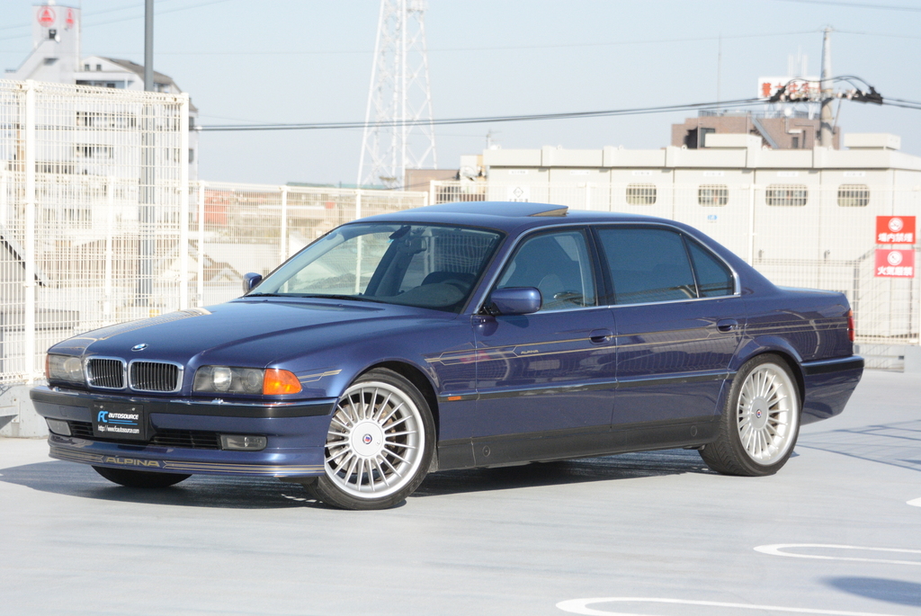 Alpina B12! V12 Engine!